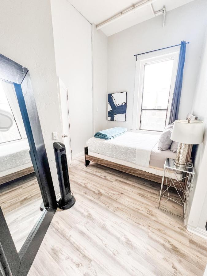 Gaslamp 2Bdrm - W Parking & 4 Beds #204 Hotel Сан Диего Екстериор снимка
