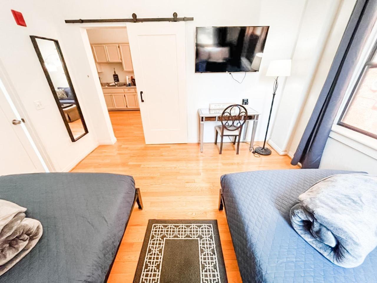 Gaslamp 2Bdrm - W Parking & 4 Beds #204 Hotel Сан Диего Екстериор снимка